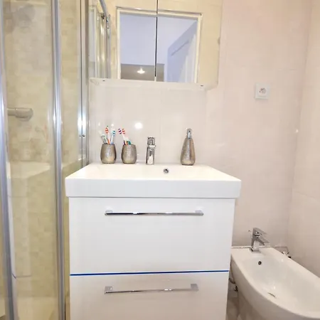 Luxueux Port De Appartement *